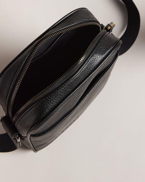 {{ product.type }} - Ted Baker London - Kosovo - KIIAN
